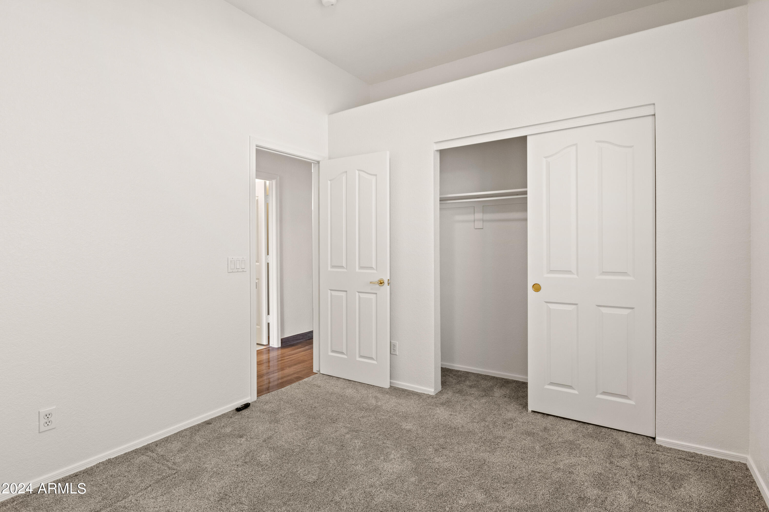 4247 E TETHER Trail