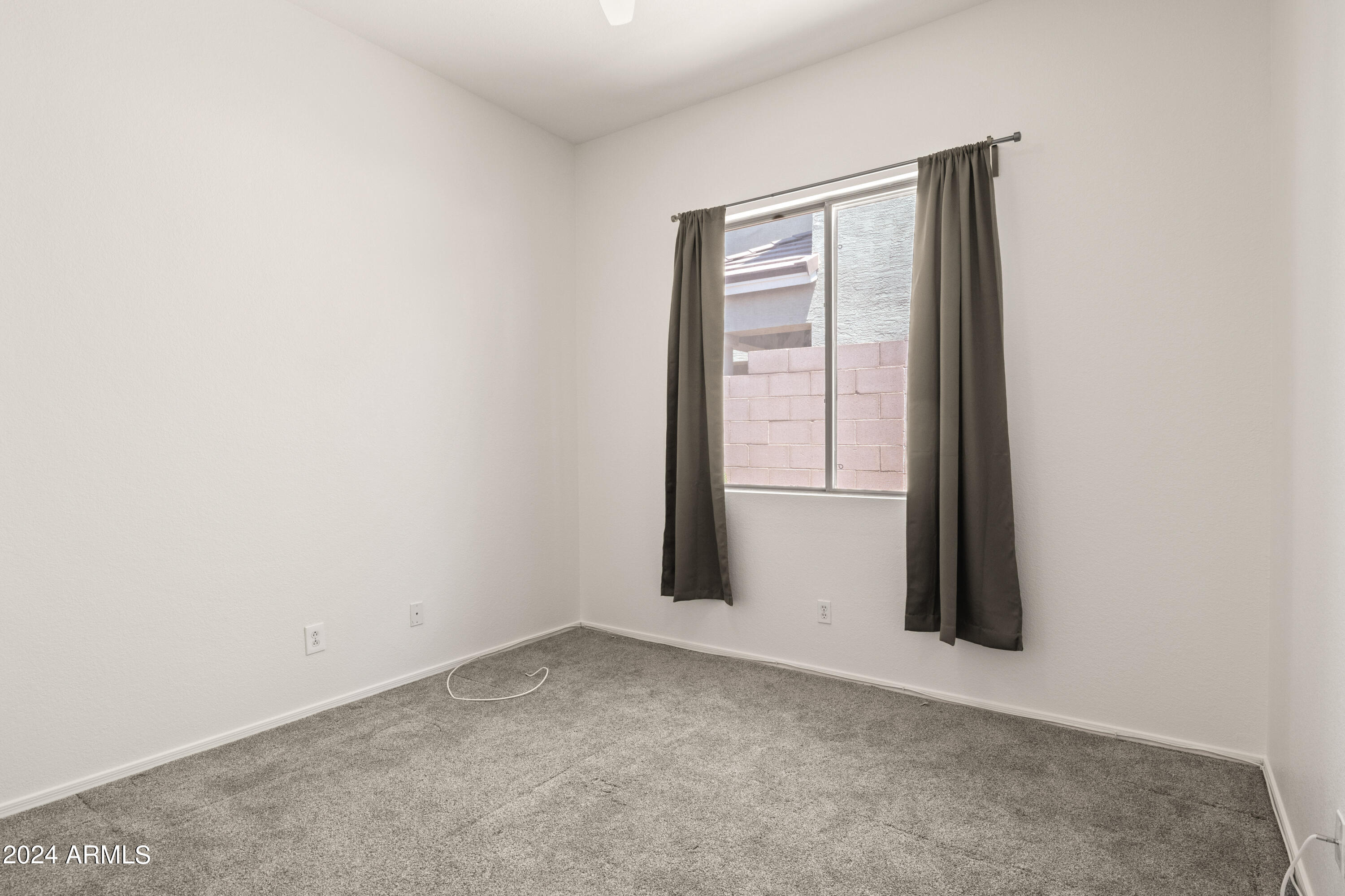 4247 E TETHER Trail