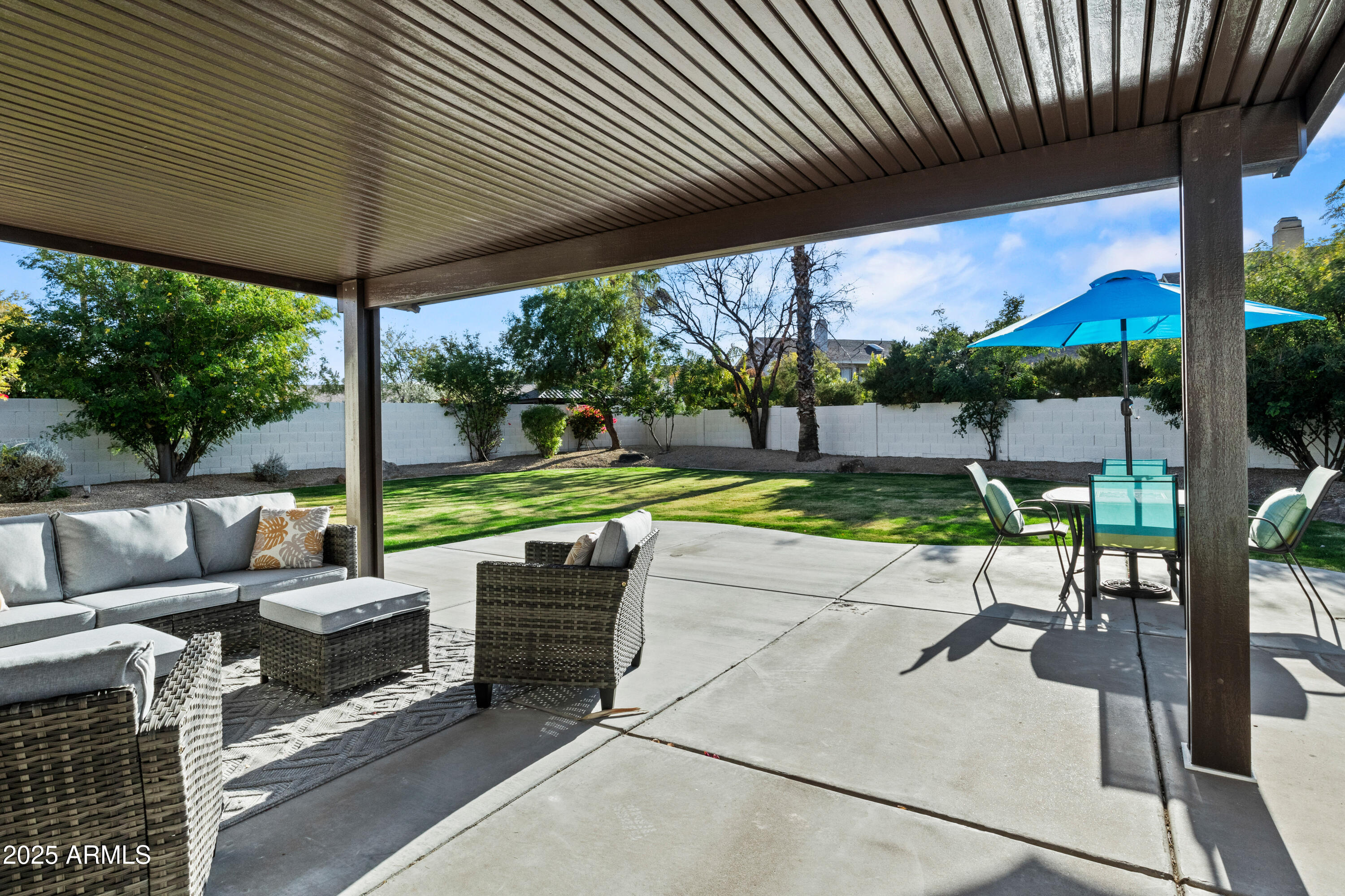 4501 E PARADISE Lane