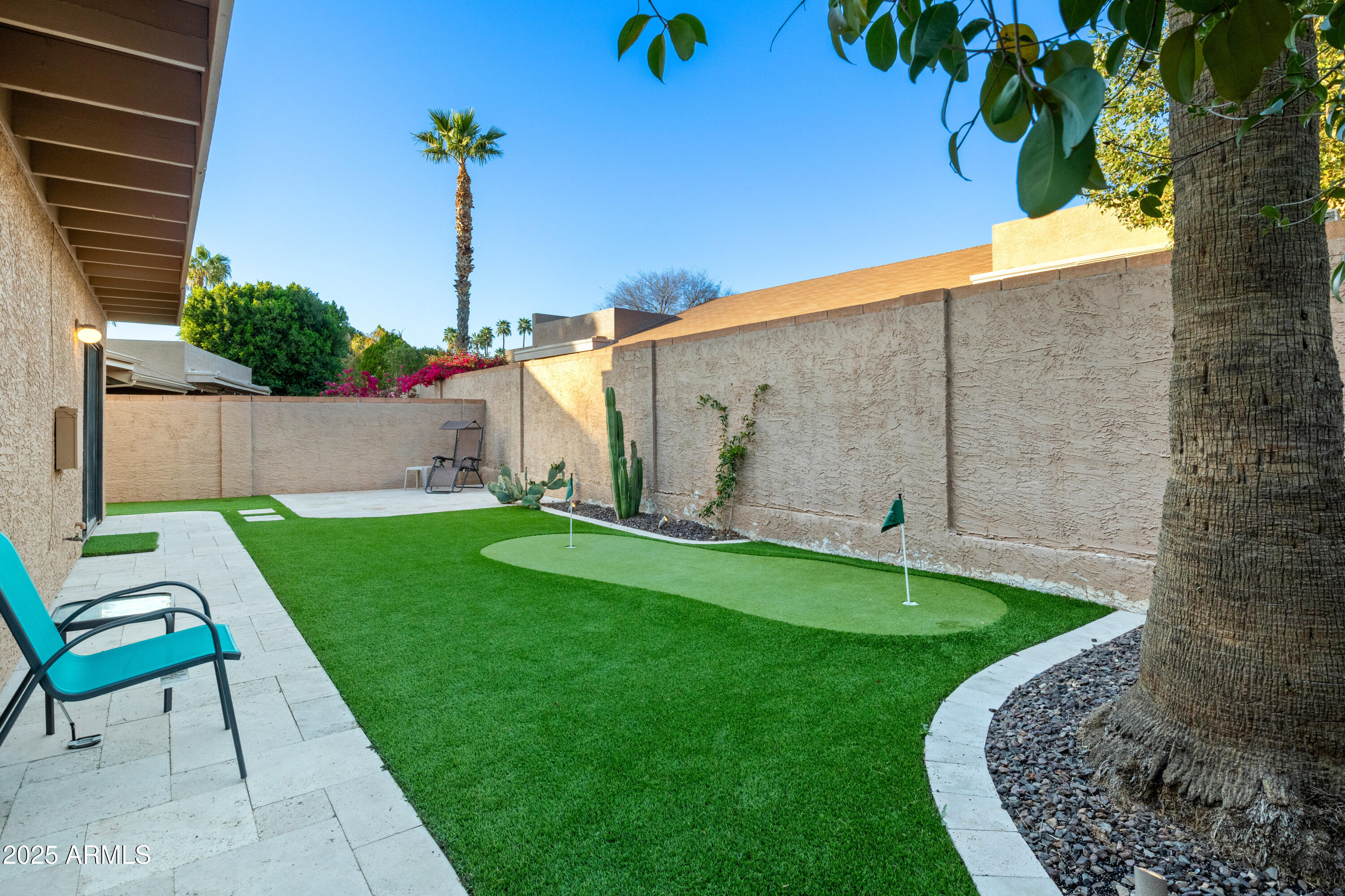 9088 E WINCHCOMB Drive