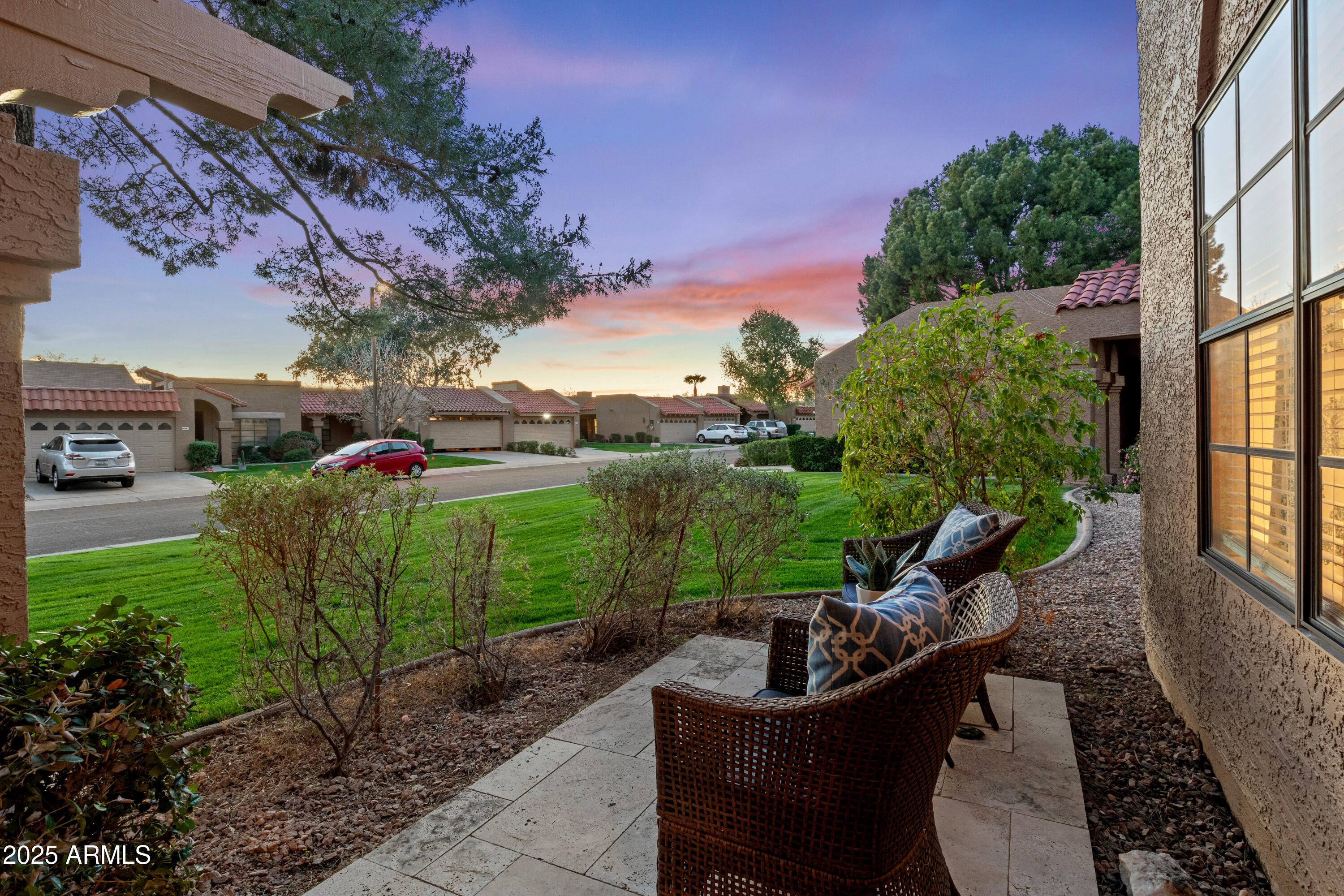 9088 E WINCHCOMB Drive