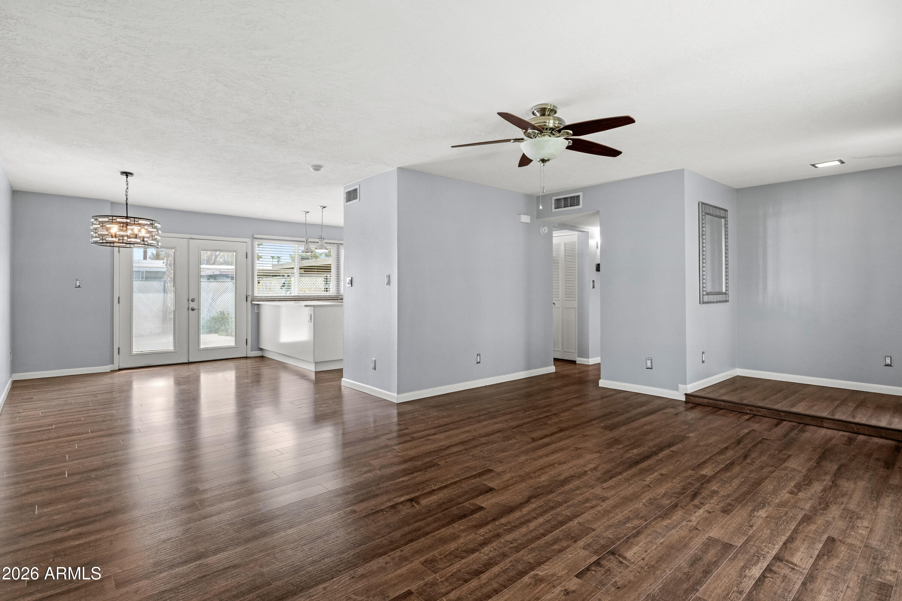 5138 N GRANITE REEF Road