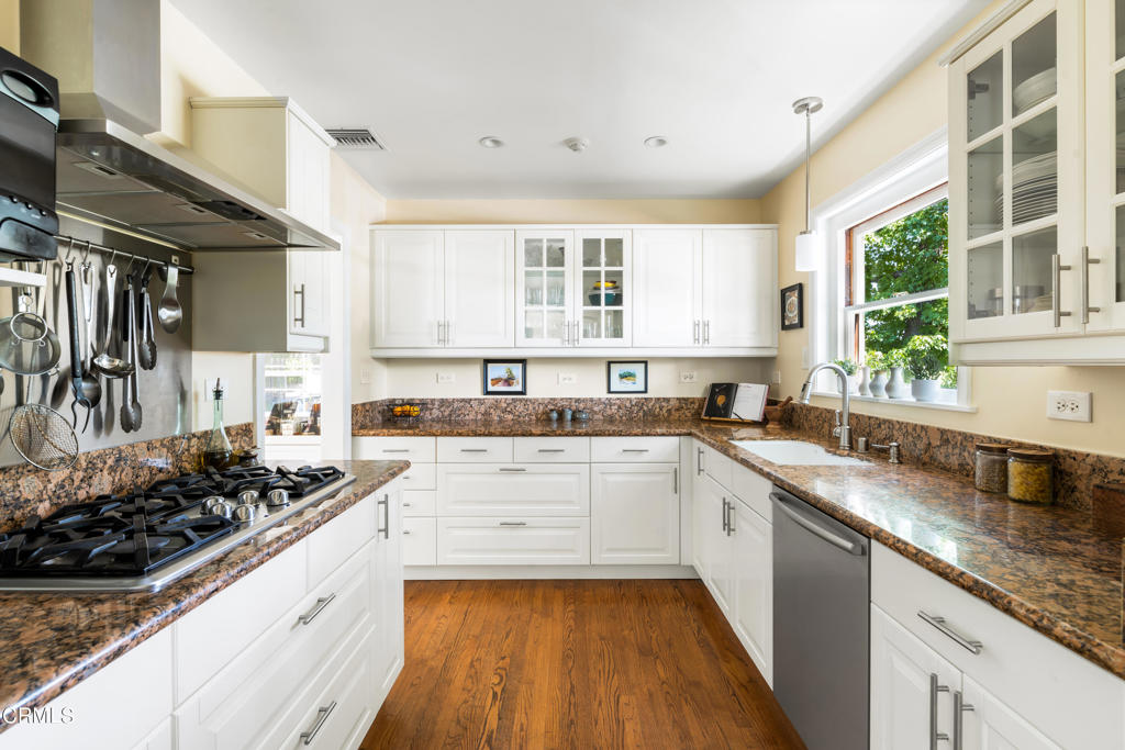 1873 N Harding Avenue