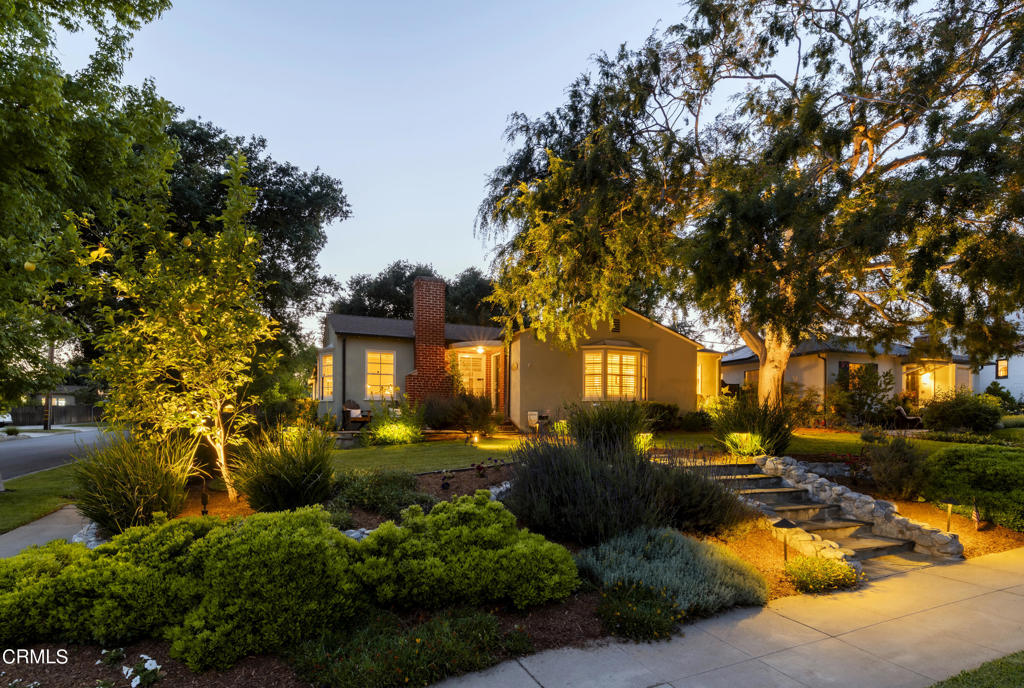 1873 N Harding Avenue