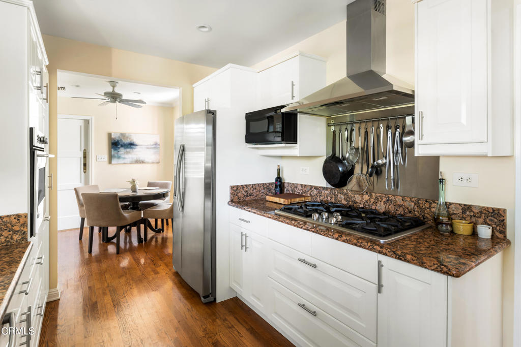 1873 N Harding Avenue