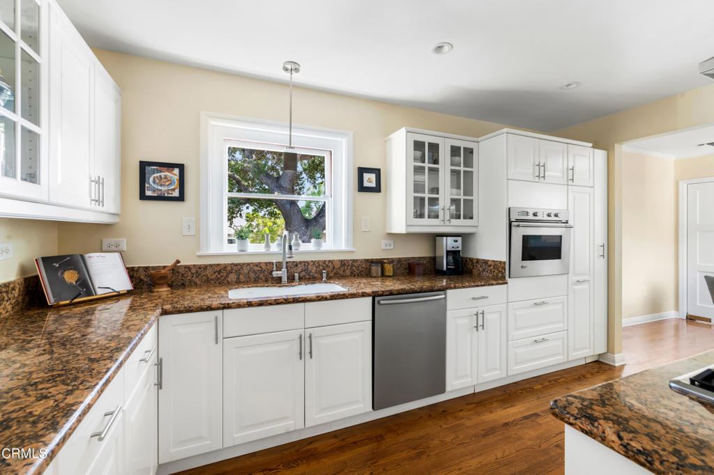 1873 N Harding Avenue