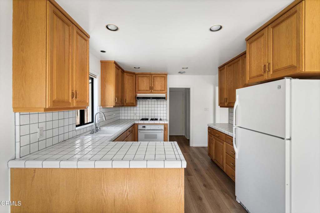 2432 Carol Park Place