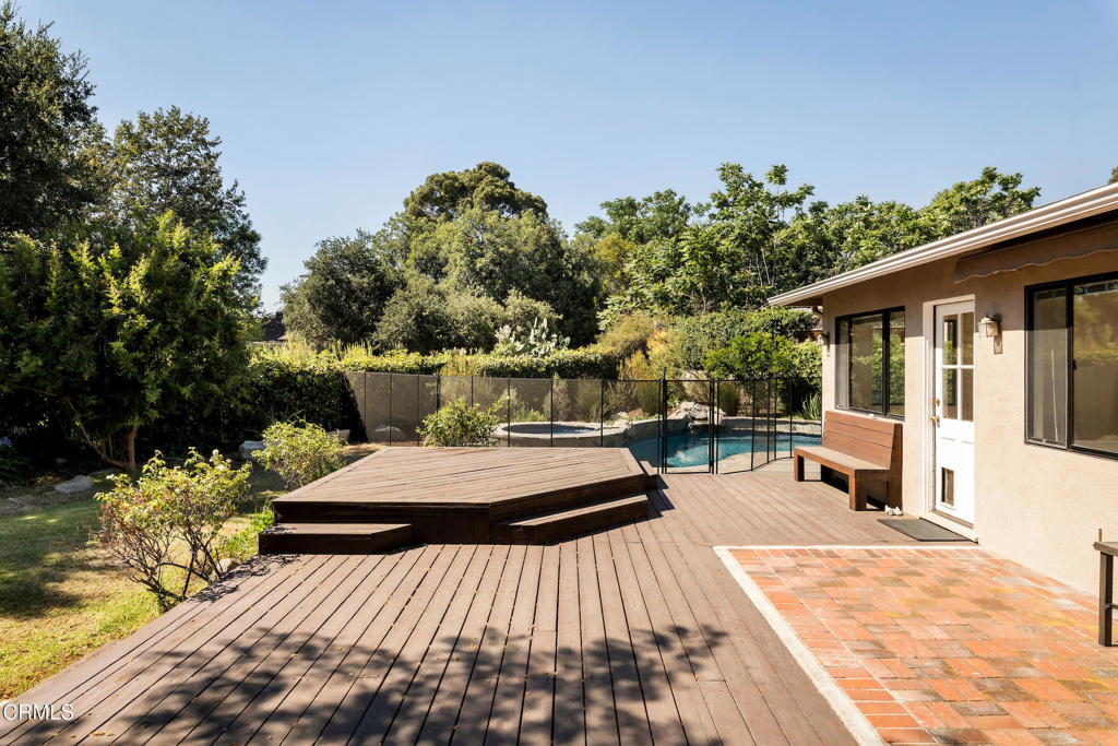 2432 Carol Park Place