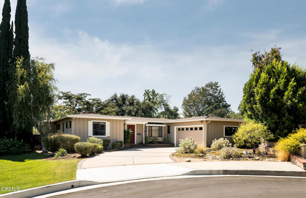 2432 Carol Park Place