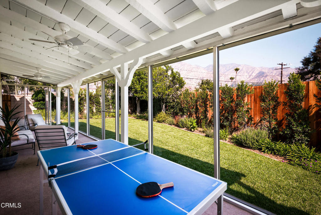 1640 N Altadena Drive