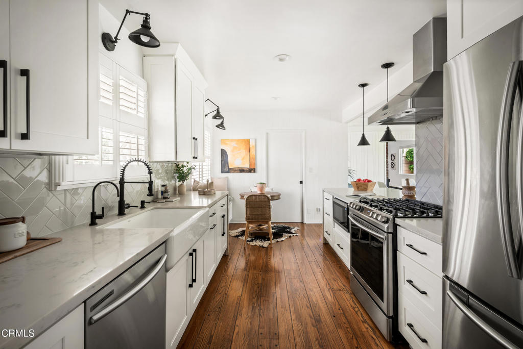 1640 N Altadena Drive