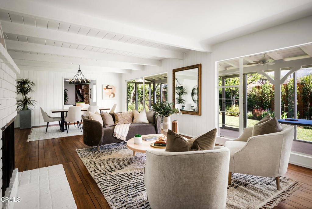 1640 N Altadena Drive