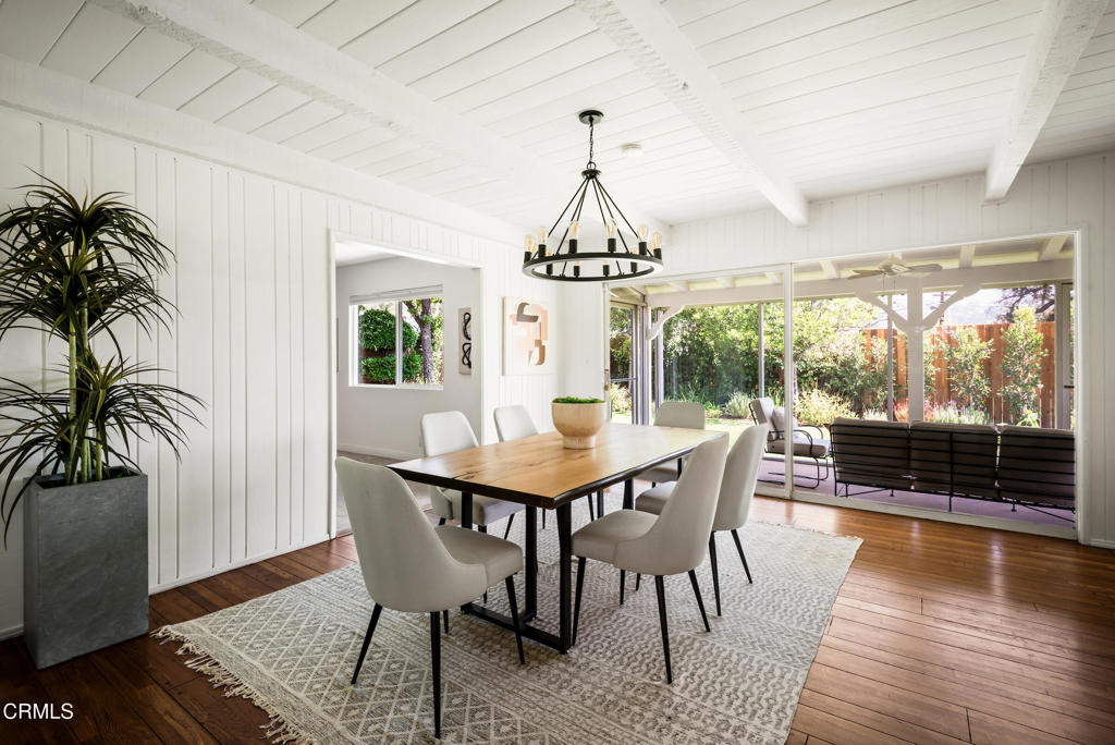 1640 N Altadena Drive