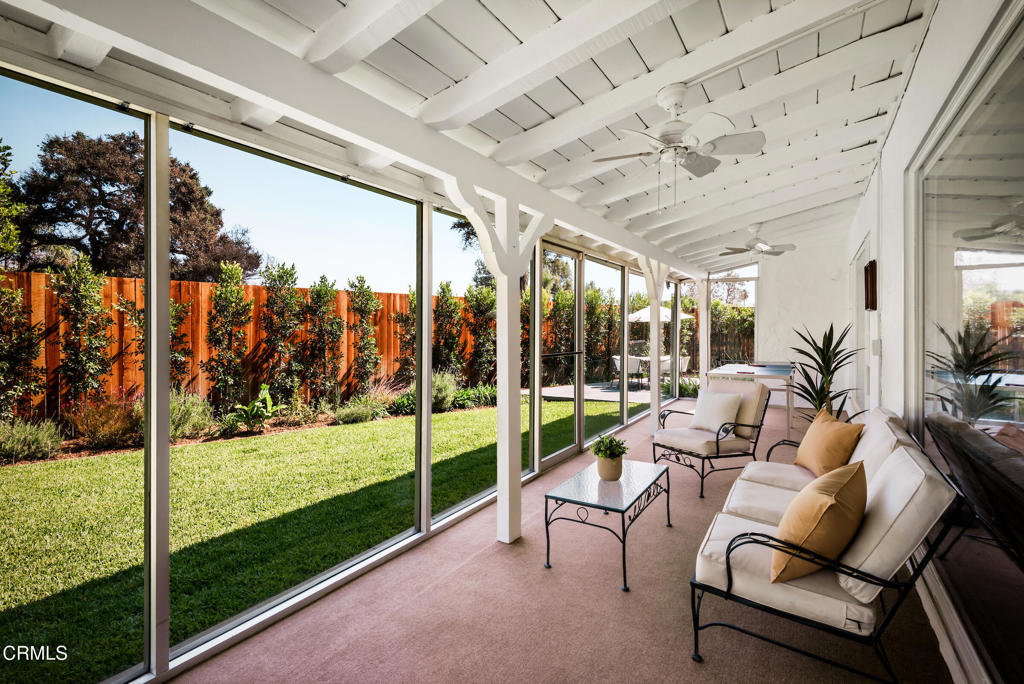 1640 N Altadena Drive