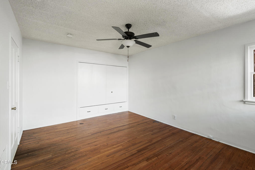 1563 Valencia Avenue