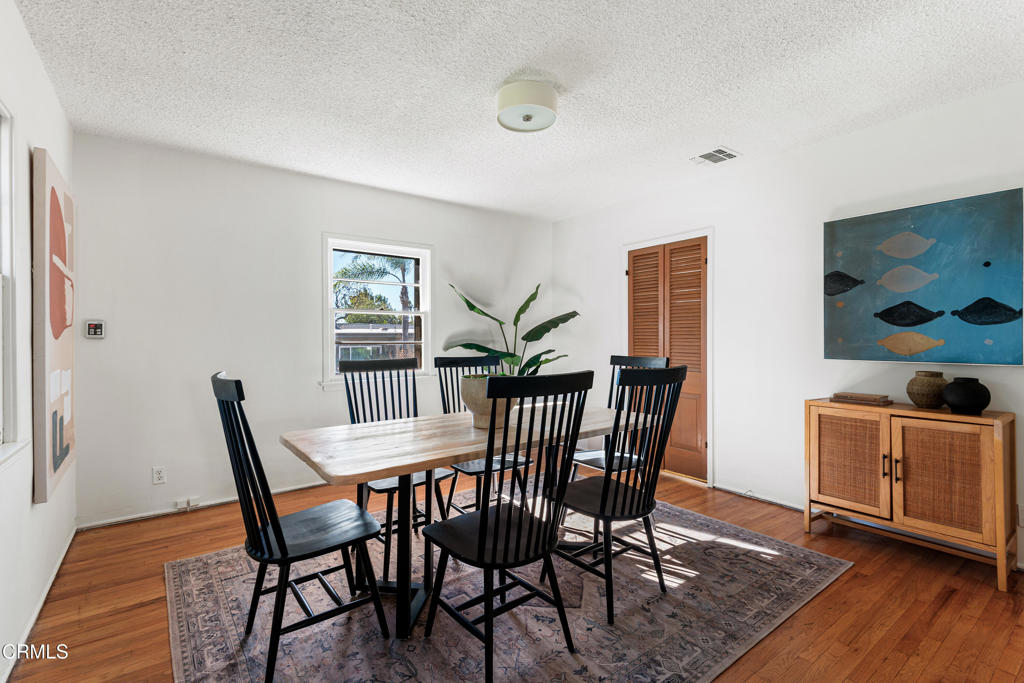 1563 Valencia Avenue