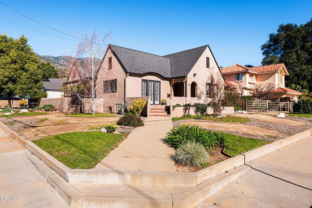 143 W Greystone Avenue