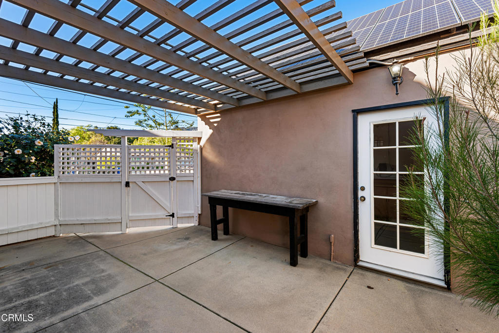 143 W Greystone Avenue