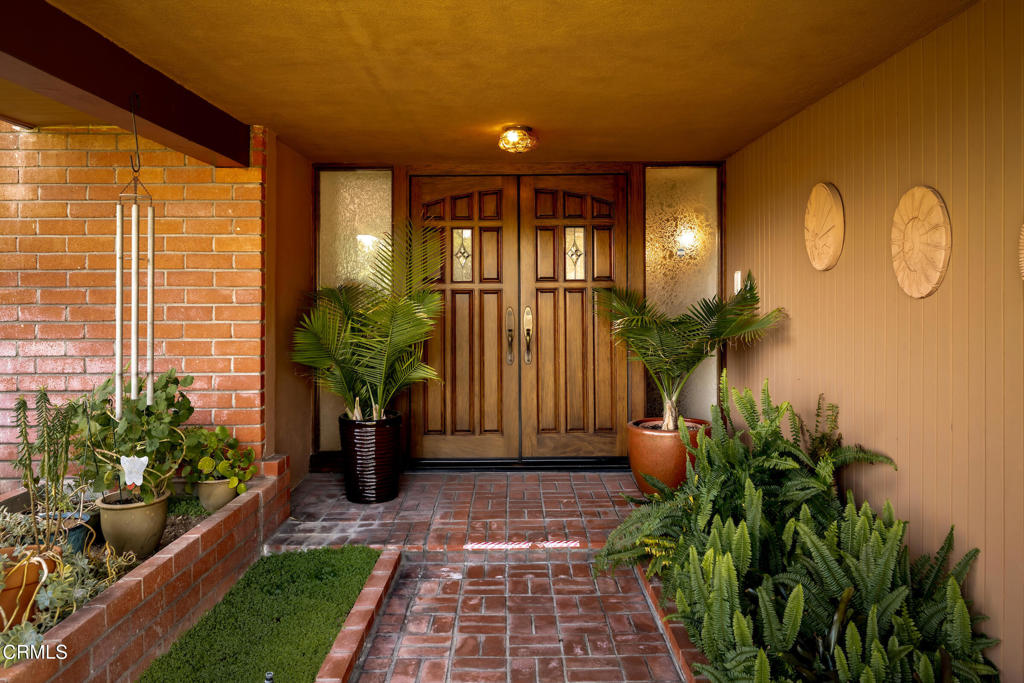 530 Rancho Los Nogales Drive