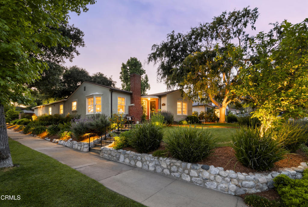 1873 N Harding Avenue