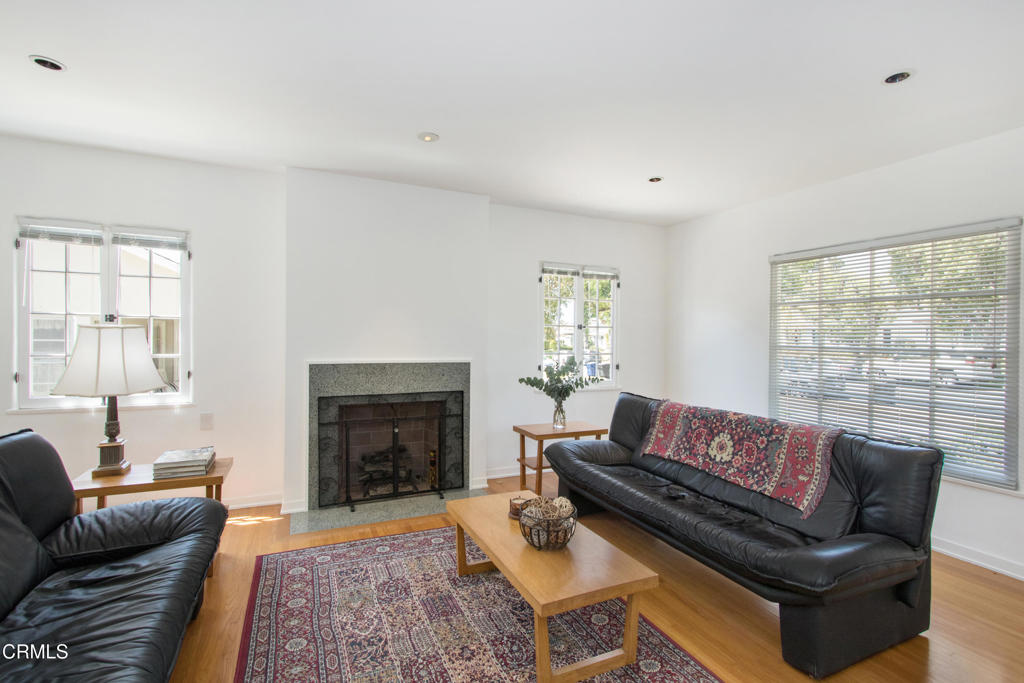 1818 Roosevelt