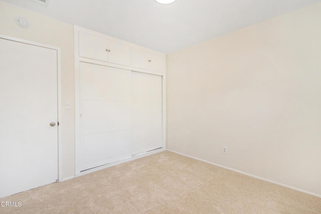 656 N Sunset