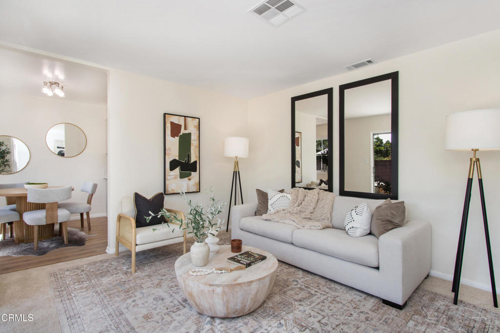 656 N Sunset