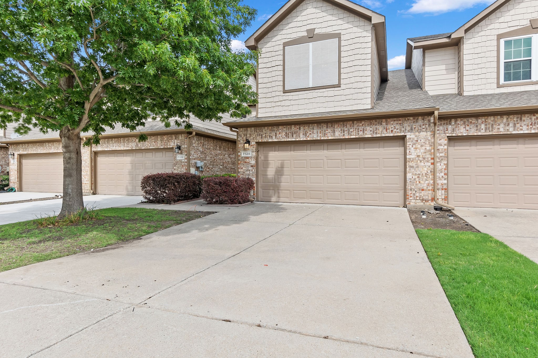 7128 Wolfemont Lane