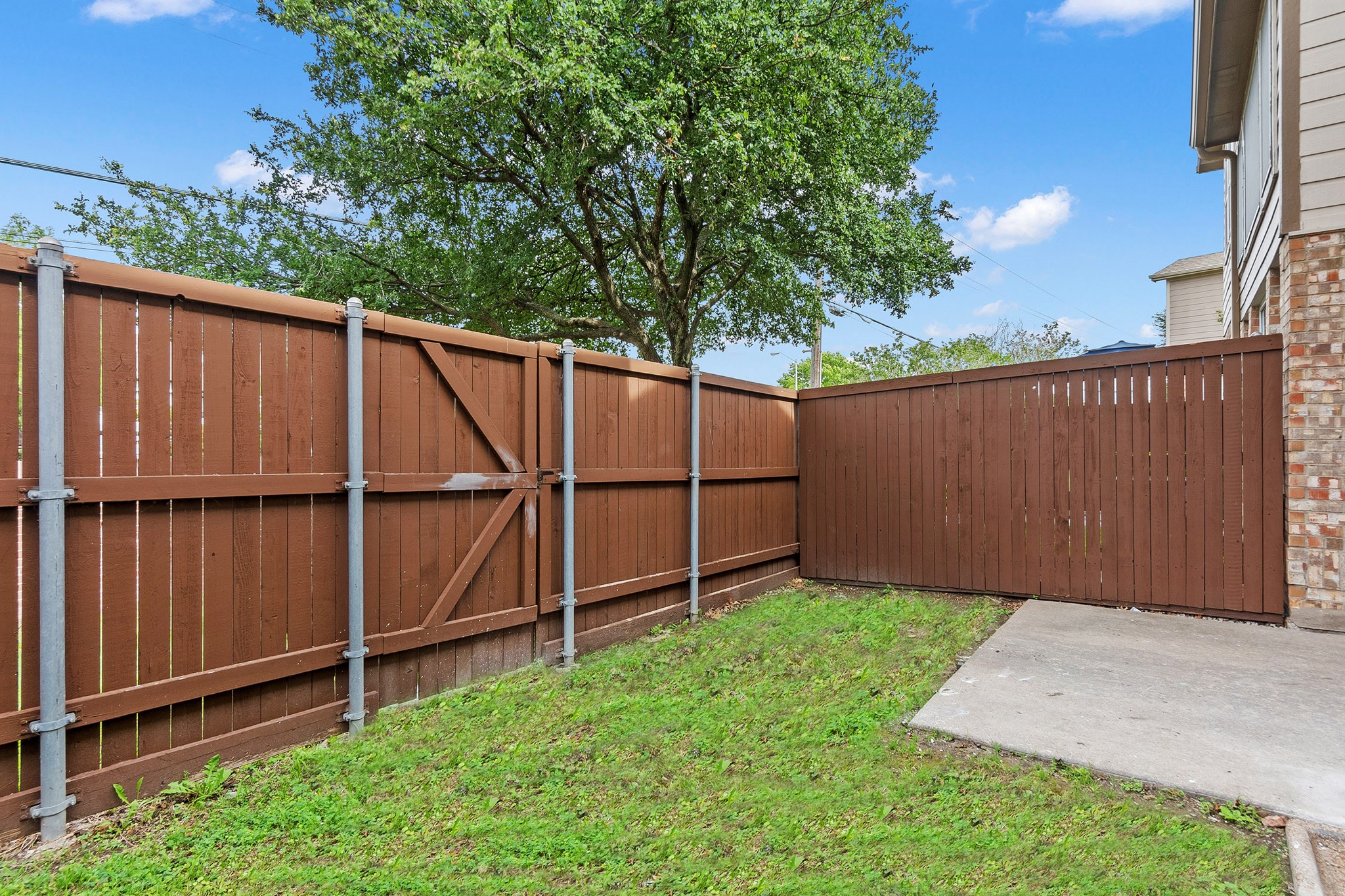 7128 Wolfemont Lane