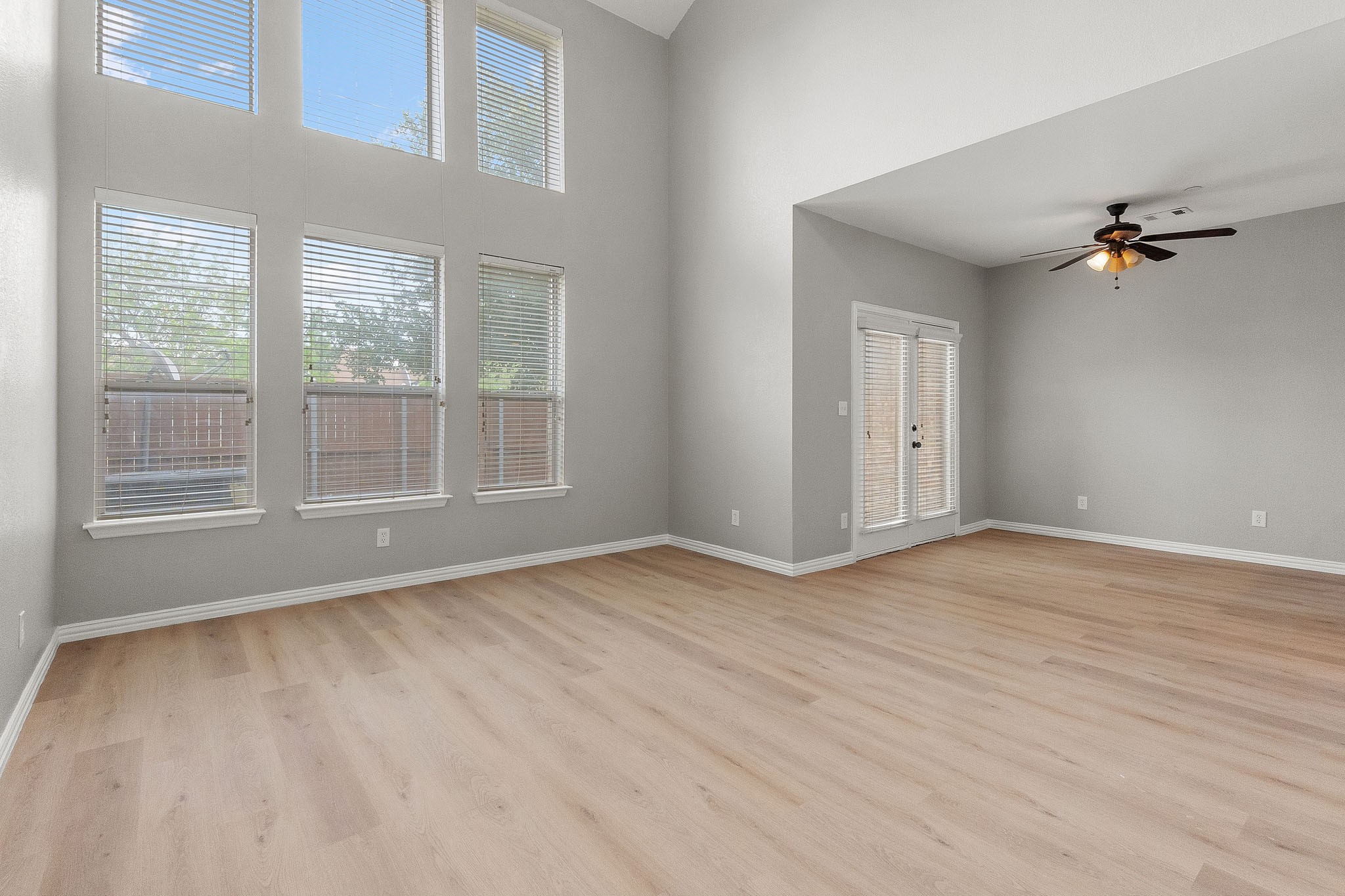 7128 Wolfemont Lane