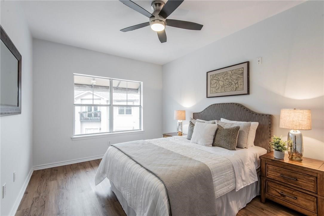 3102 Kings Road 2304