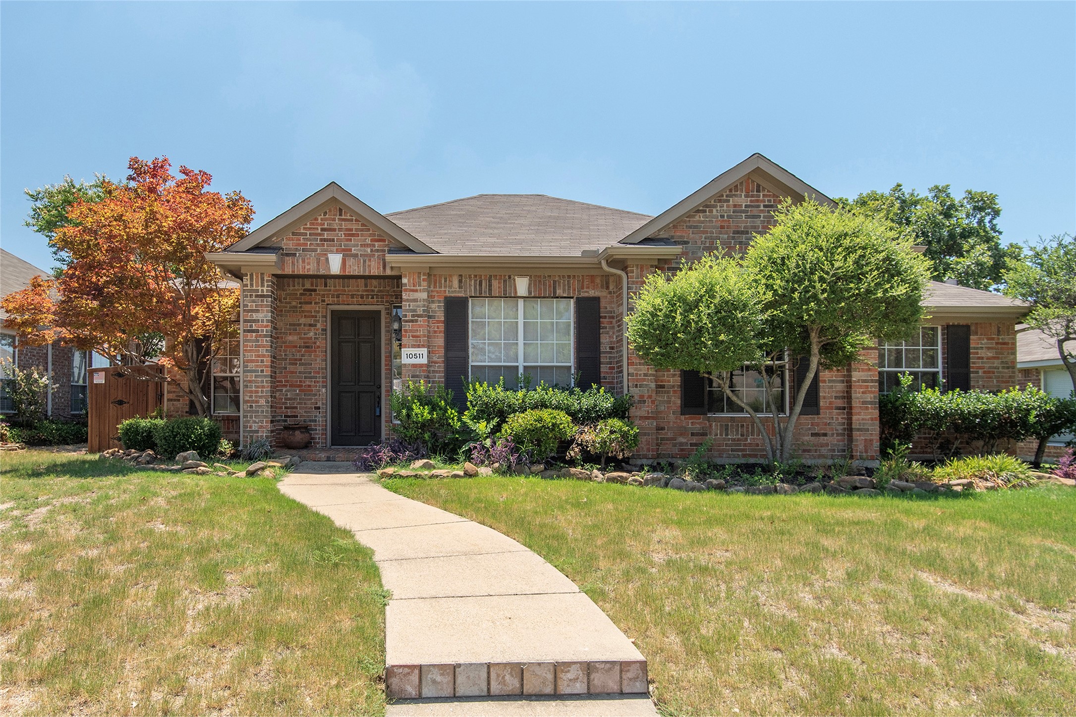 10511 Camelot Drive