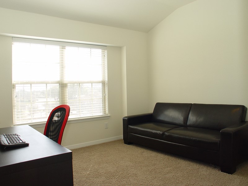 3936 Amberwood Drive