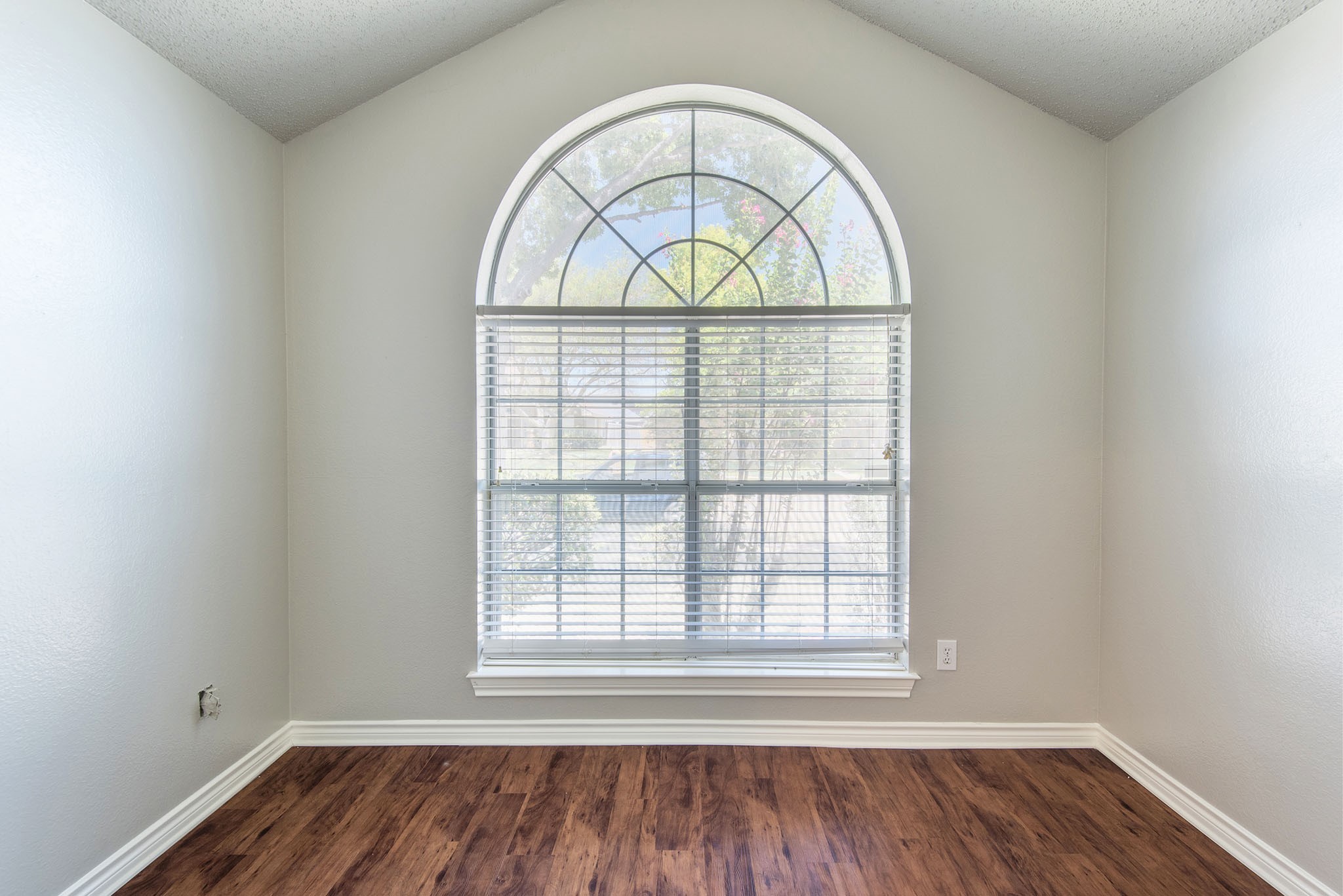 10809 Huntington Road