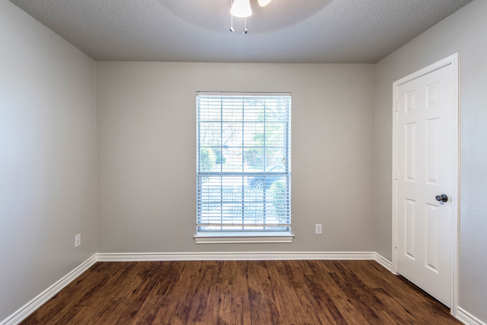 10809 Huntington Road