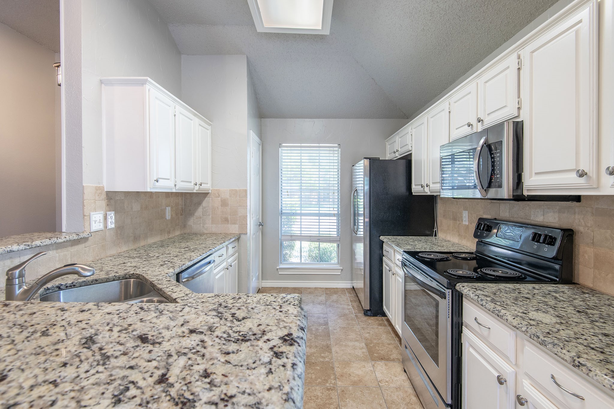 10809 Huntington Road