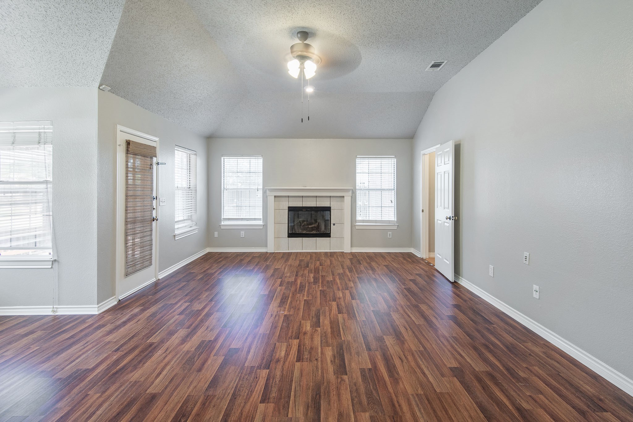 10809 Huntington Road