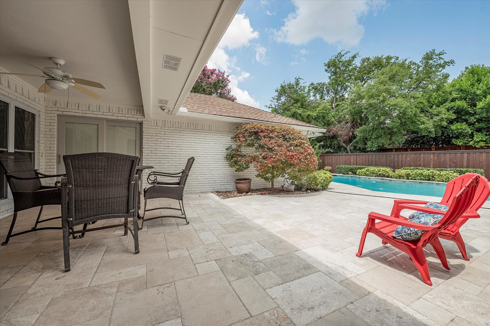 16907 Park Hill Drive