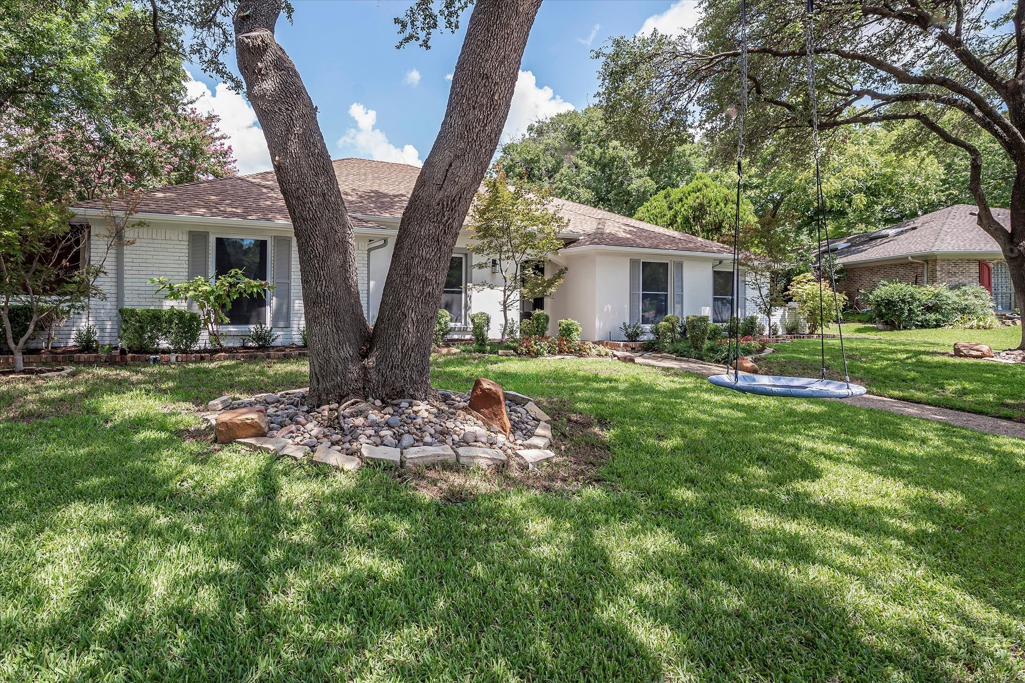 16907 Park Hill Drive