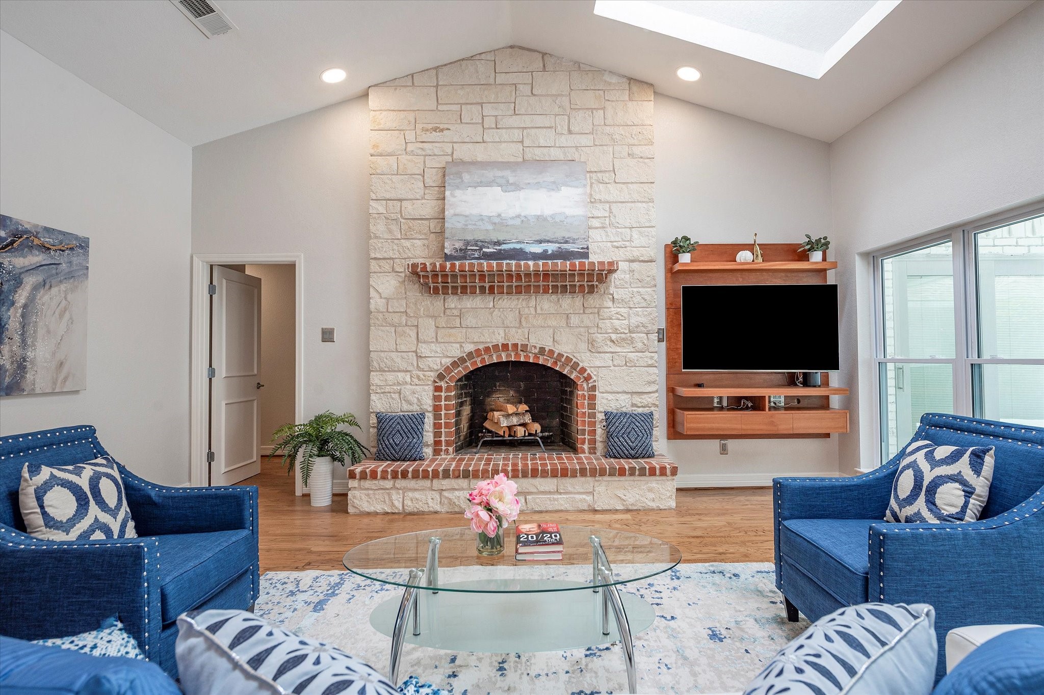 16907 Park Hill Drive