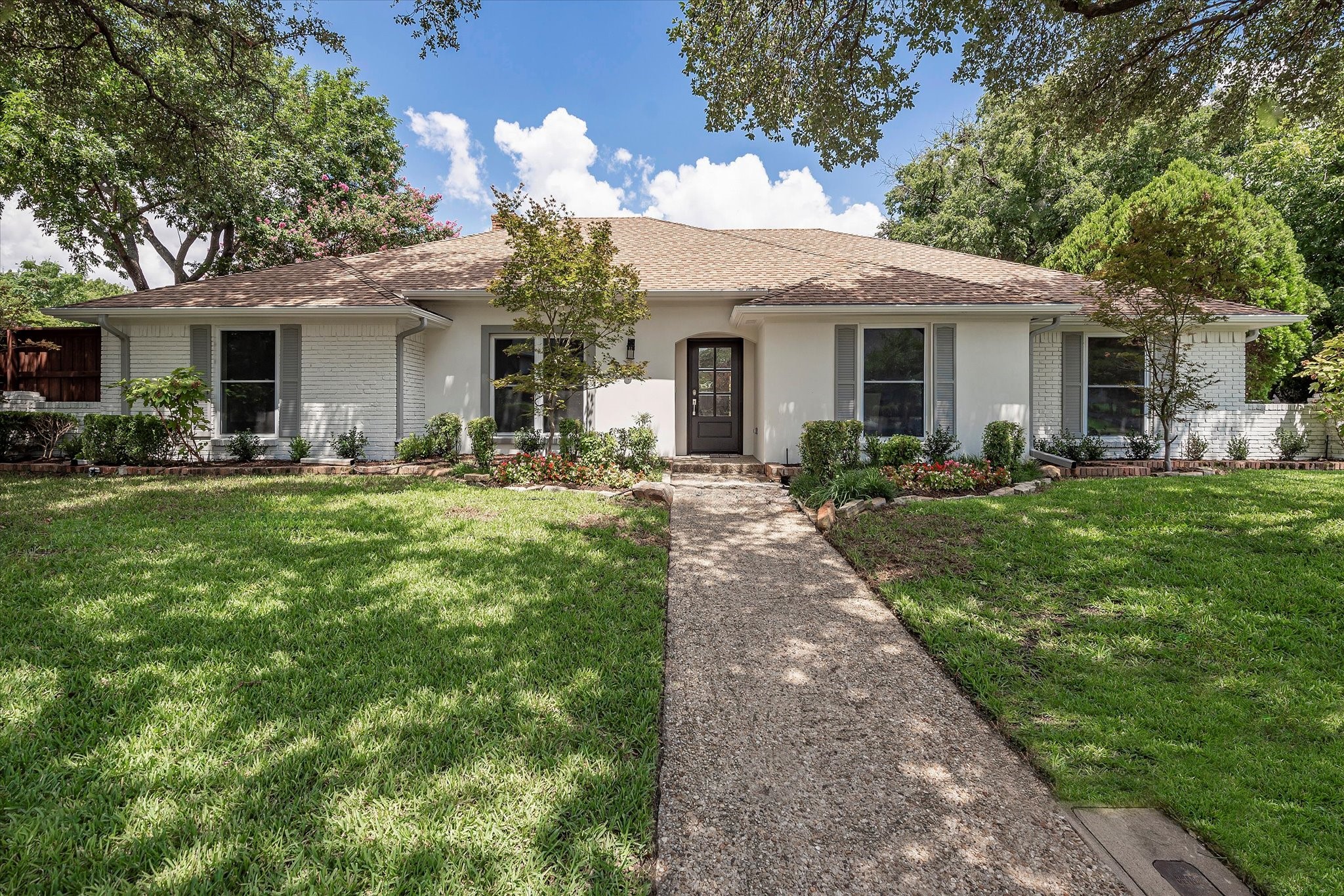 16907 Park Hill Drive