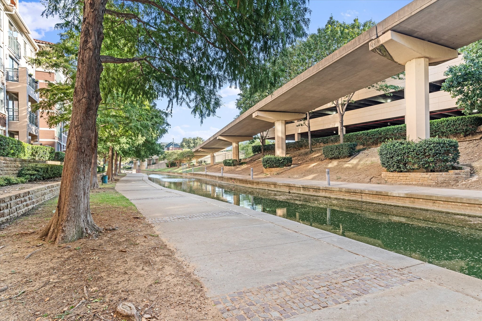 330 Las Colinas Boulevard E 244