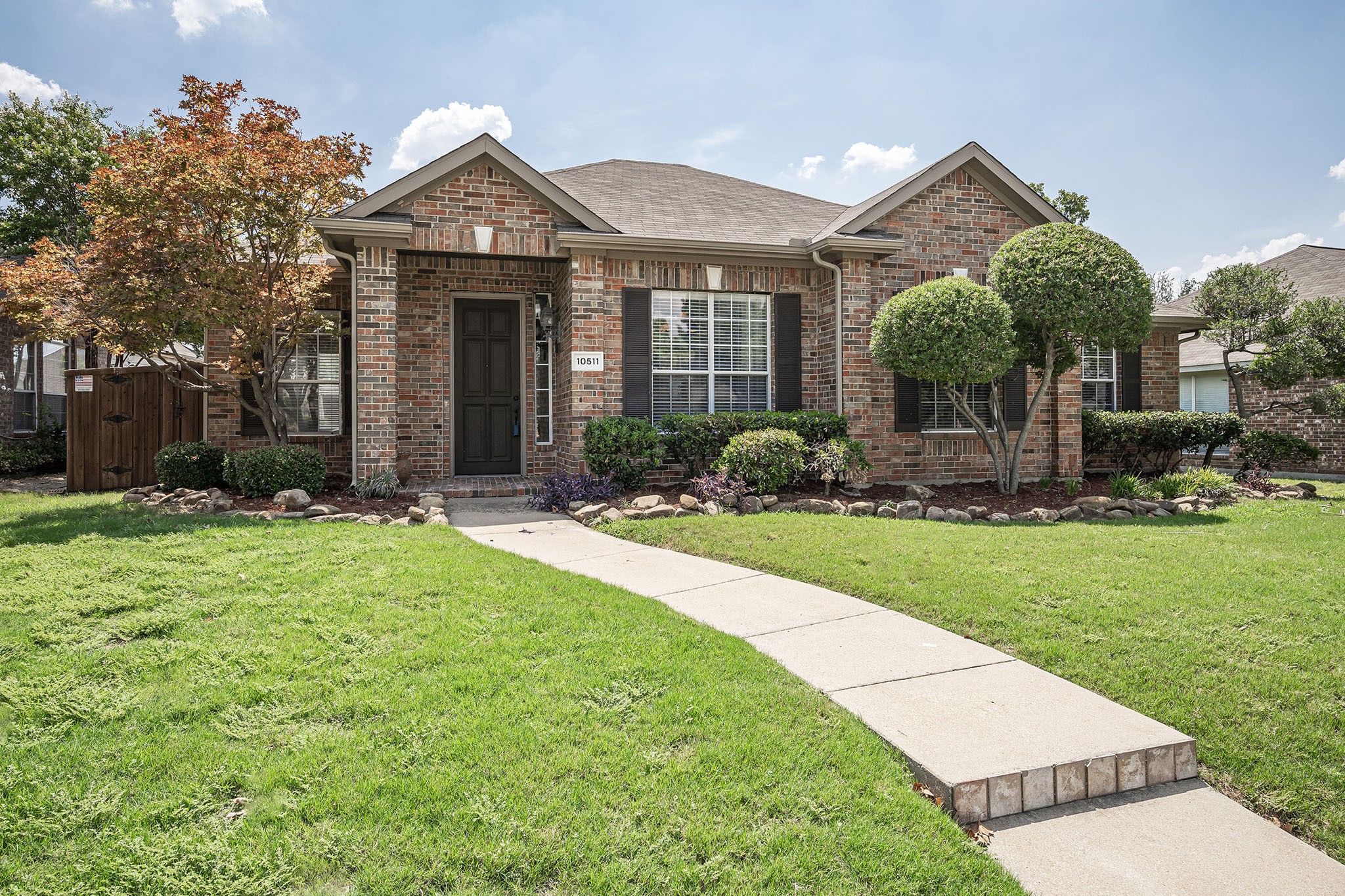 10511 Camelot Drive