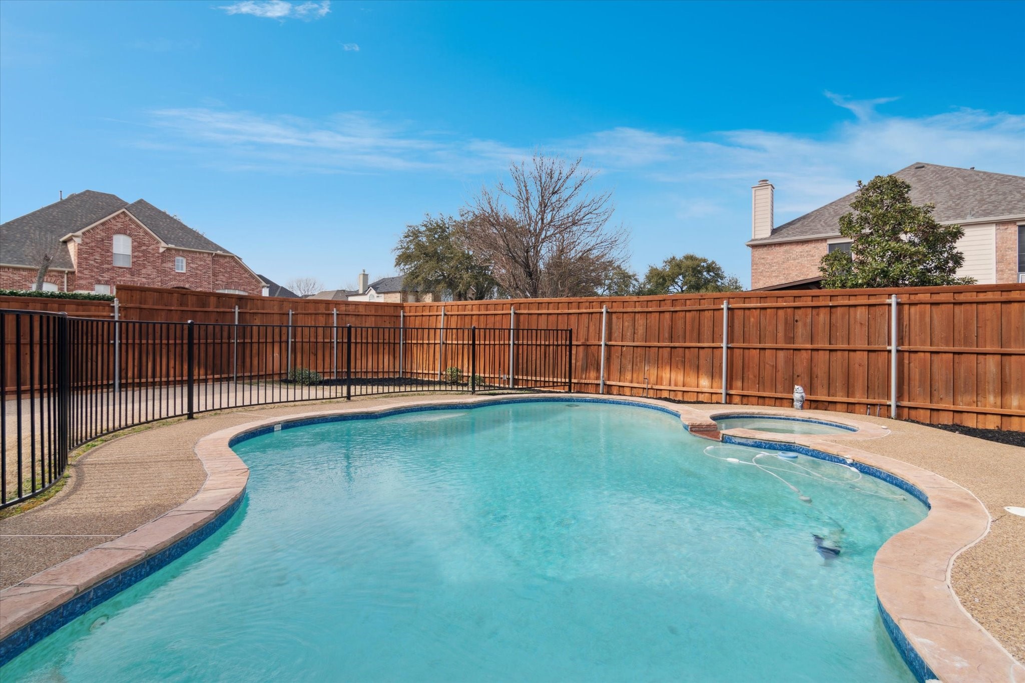 2517 Seward Drive