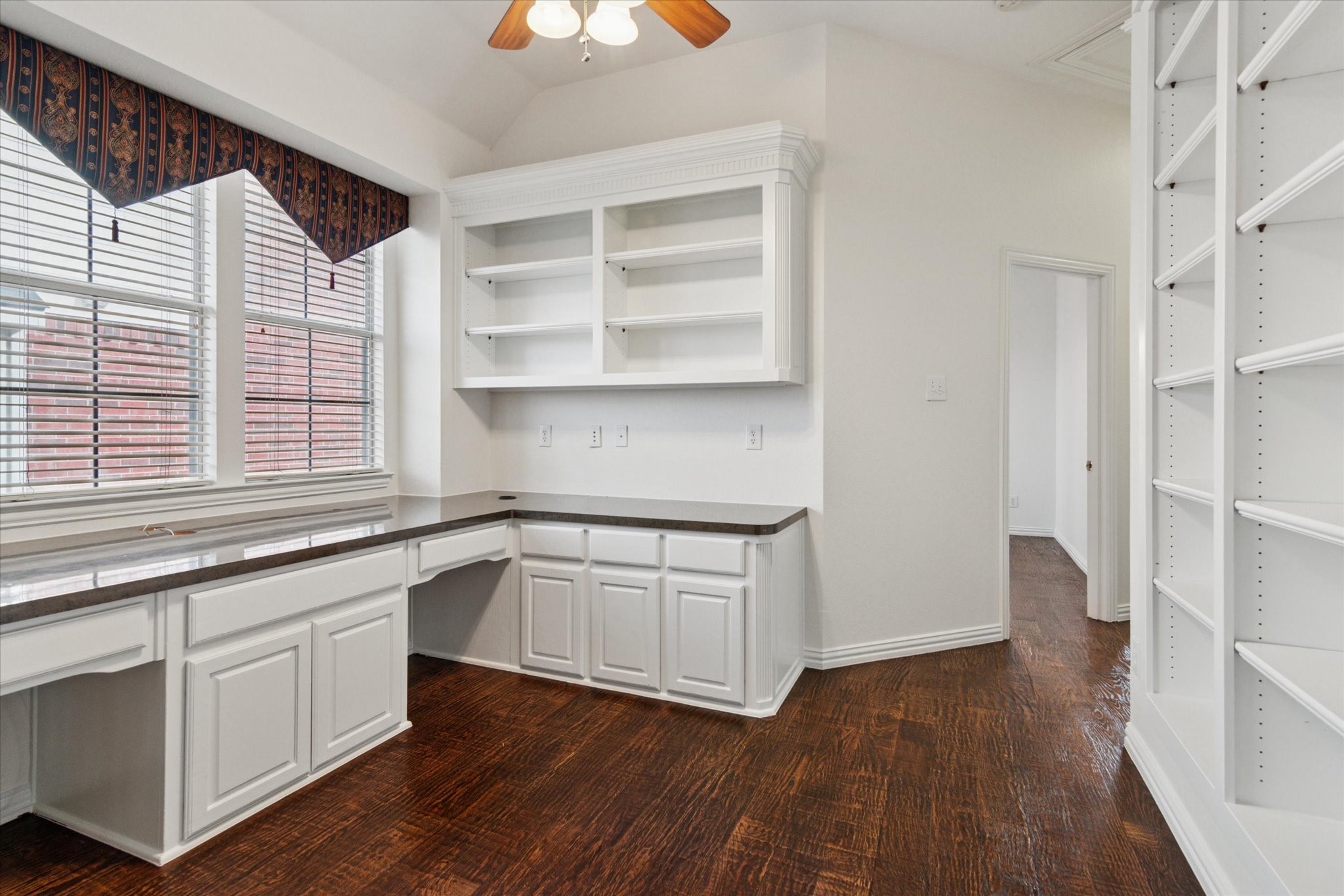 2517 Seward Drive