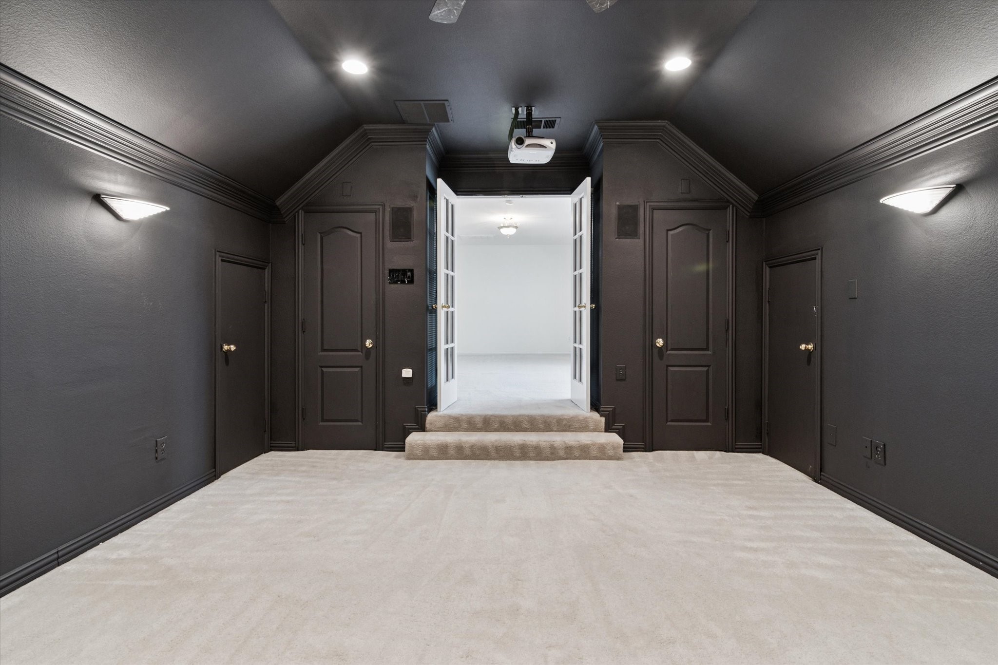 2517 Seward Drive