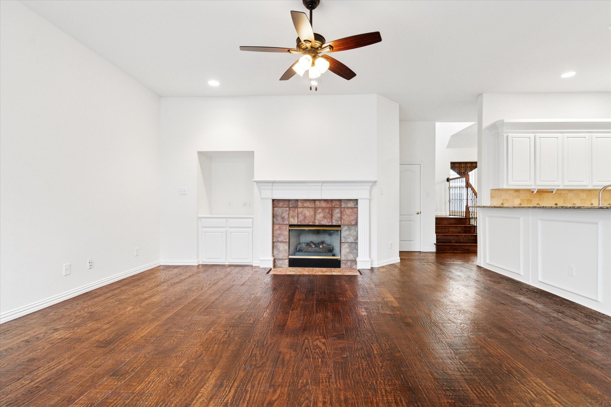 2517 Seward Drive