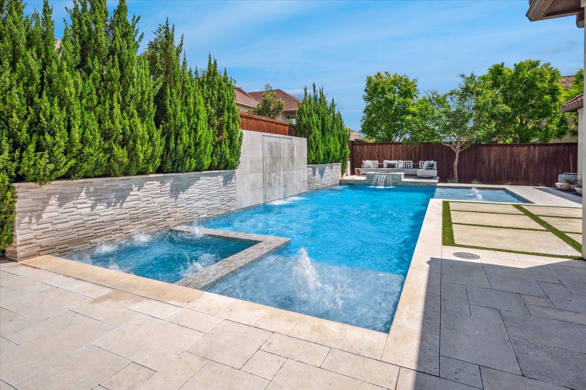 13508 Balint Lane