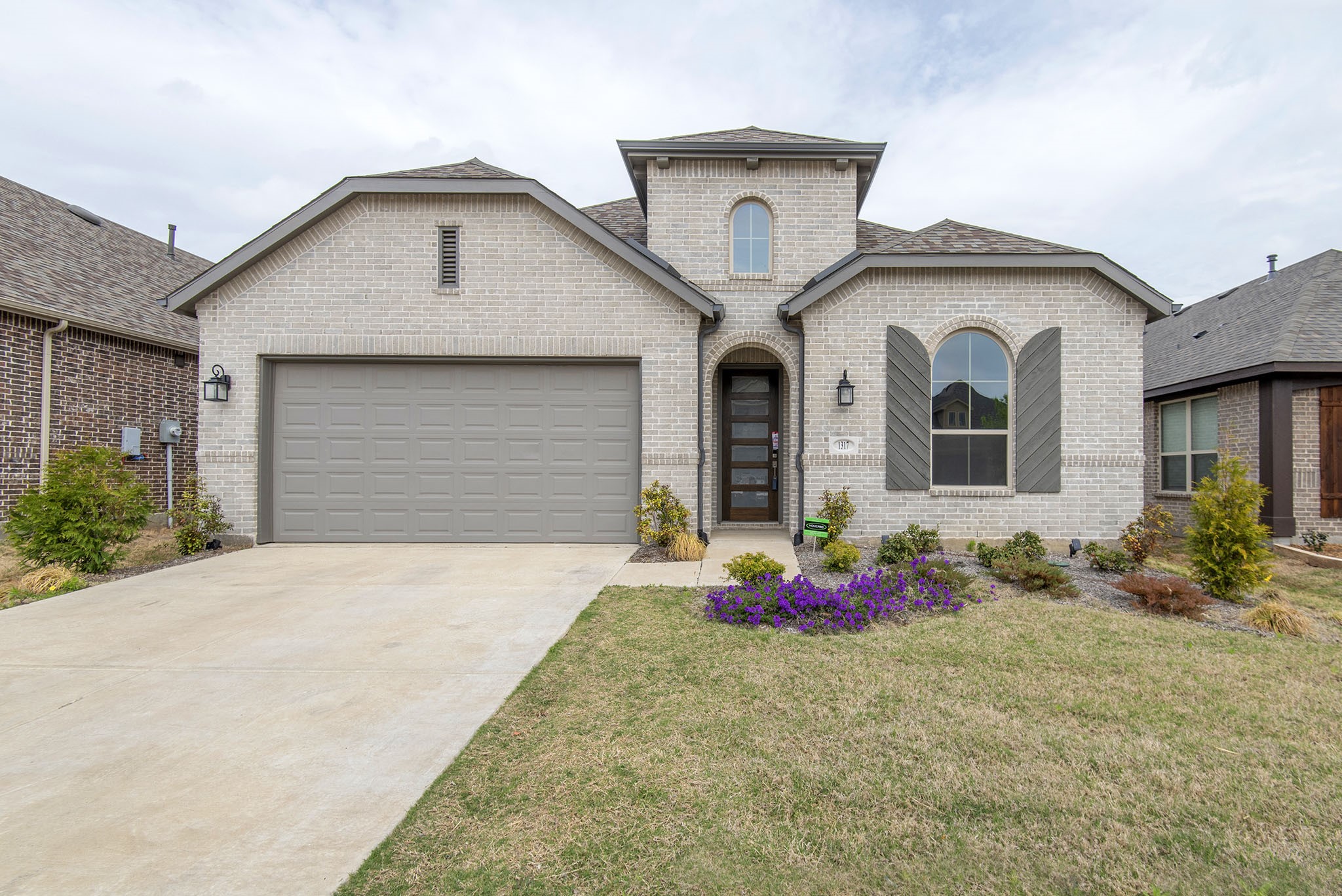 1317 Arrowwood Drive