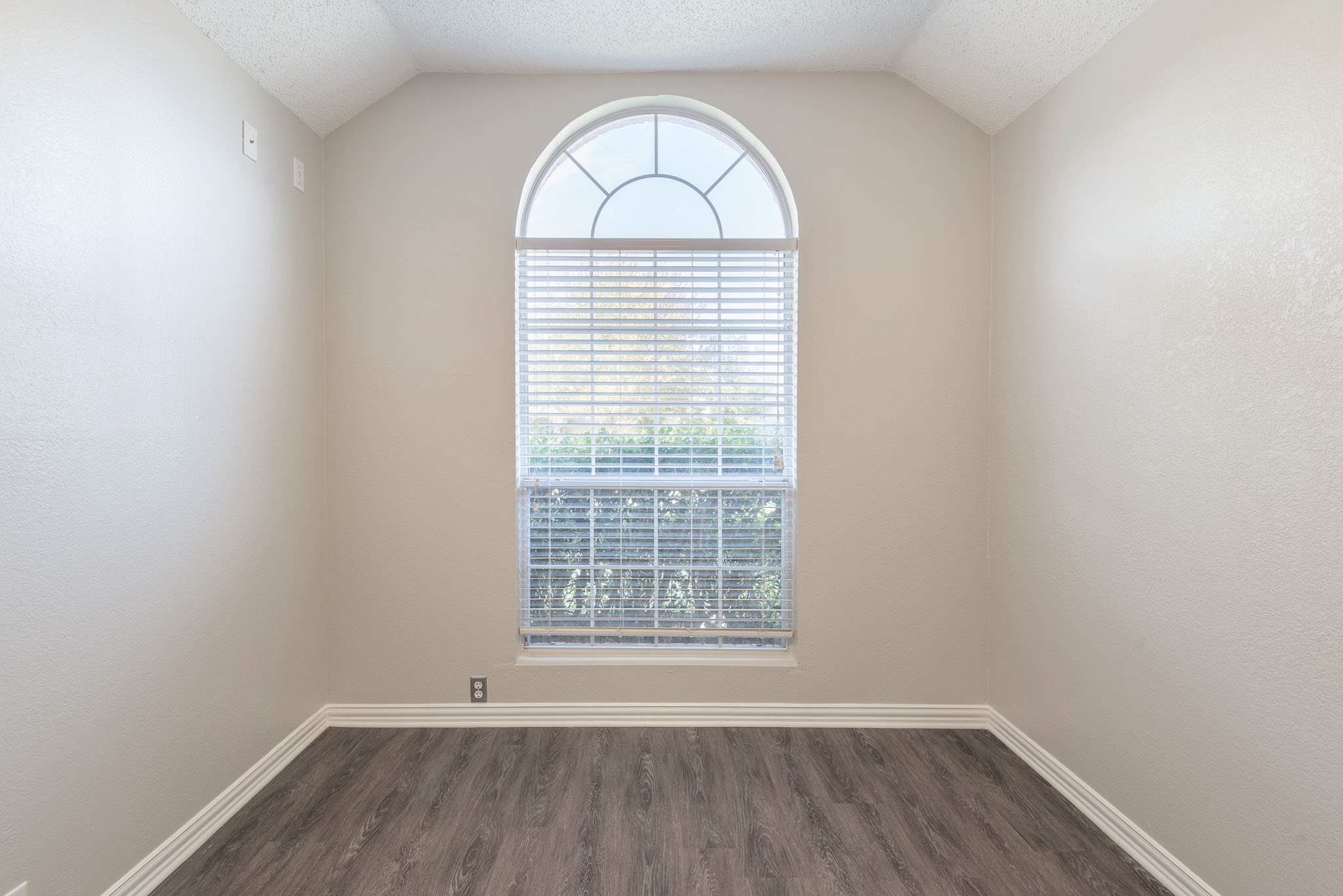 9701 Preston Vineyard Drive